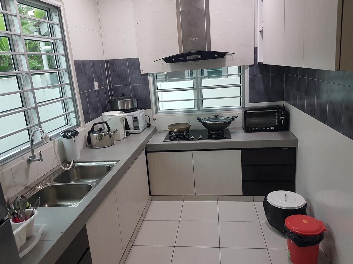 Entire Semi D Homestay *